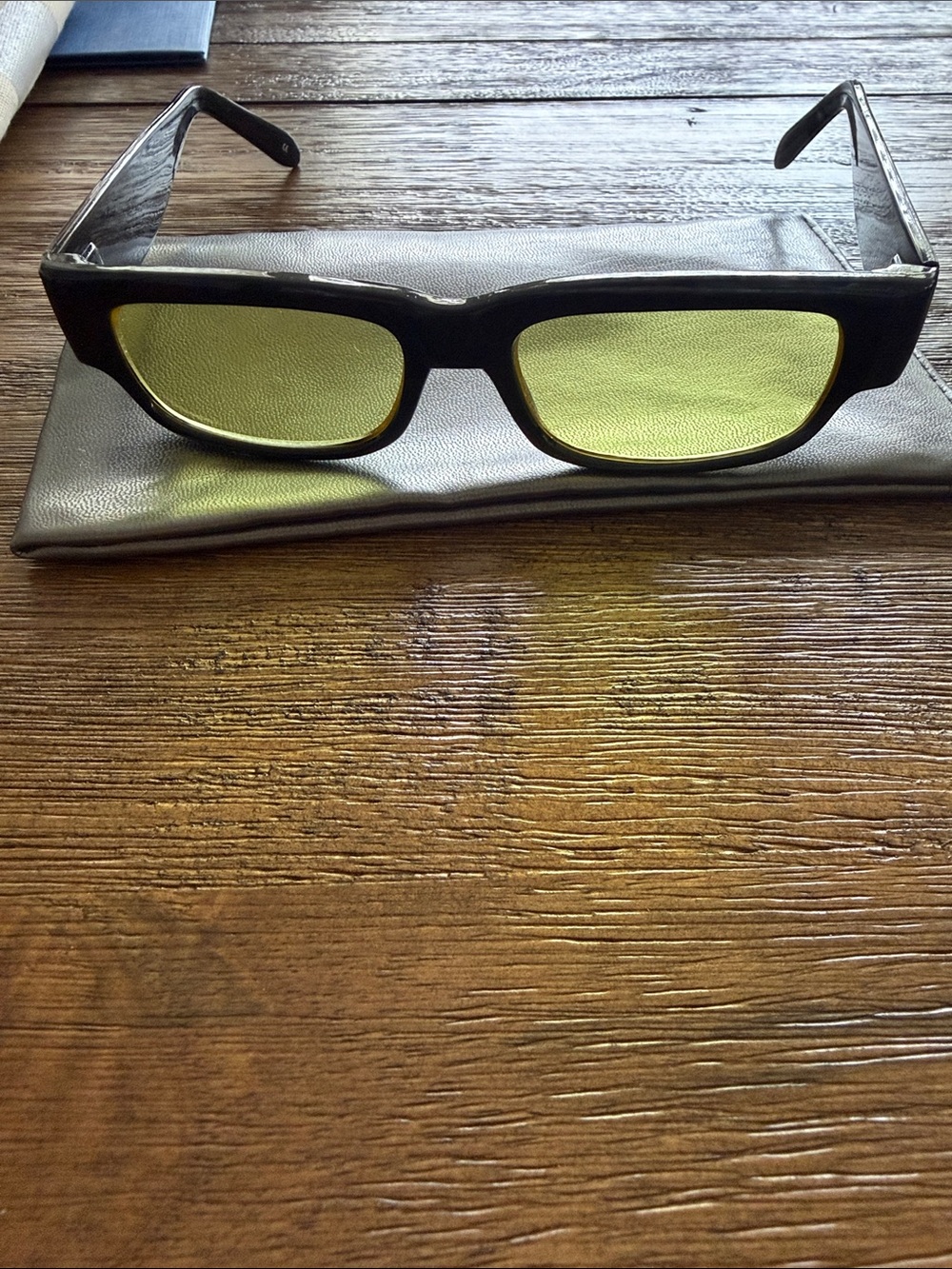 True vintage 1990’s Black Frame Glasses with Yellow Tinted Lenses - Picture 5 of 7